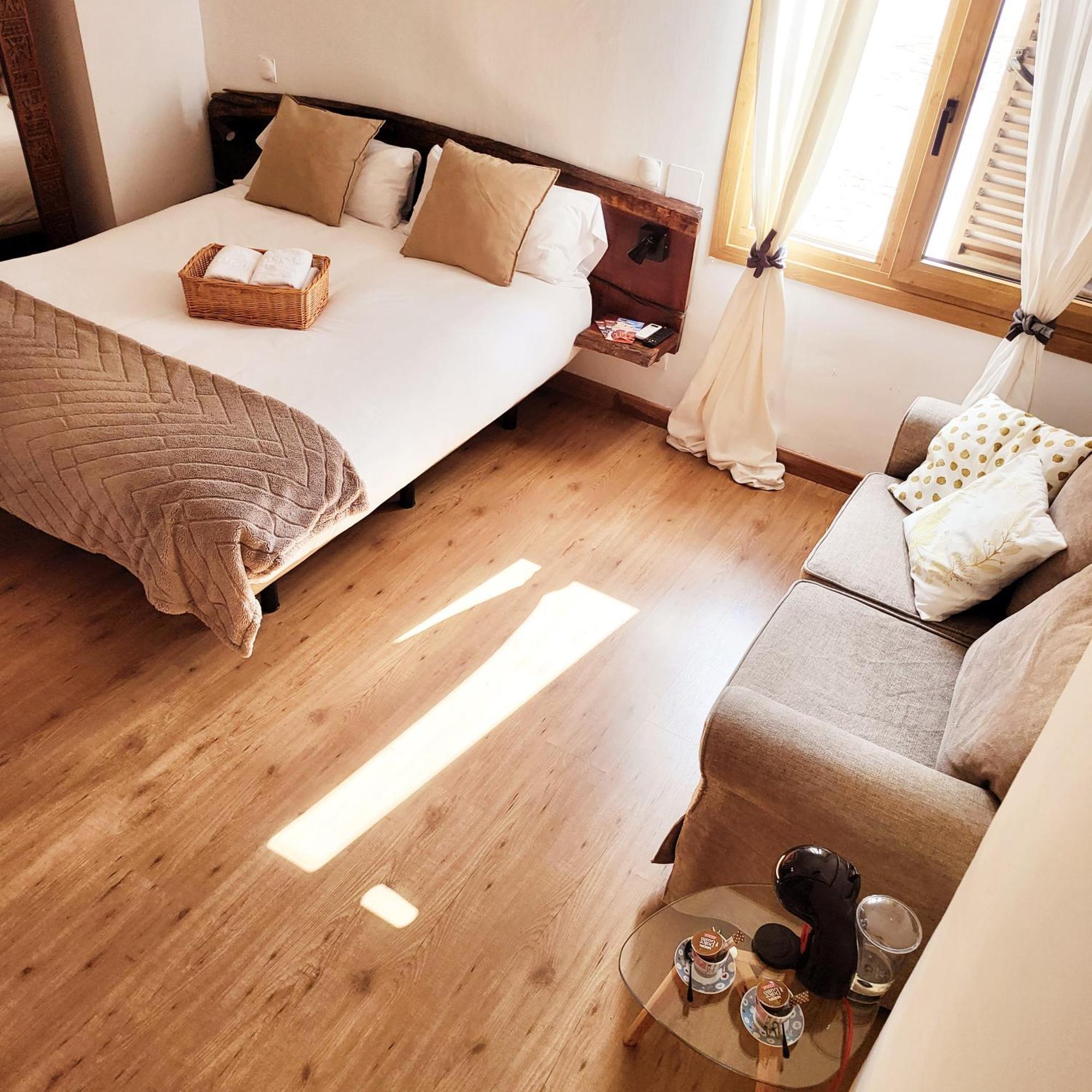 Hotel Rural Luna Llena Torremocha de Jarama Δωμάτιο φωτογραφία