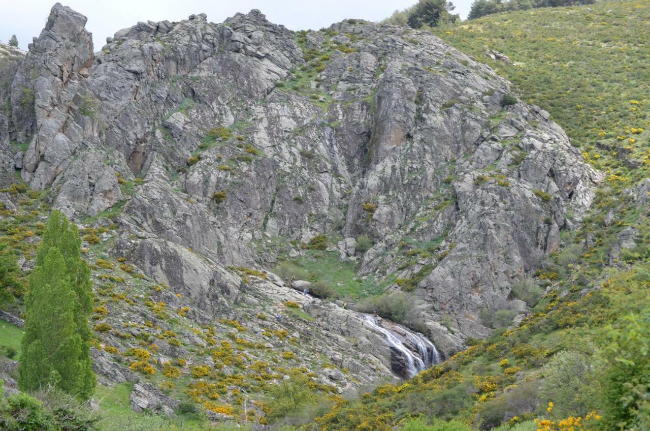 Hotel Rural Luna Llena Torremocha de Jarama Εξωτερικό φωτογραφία
